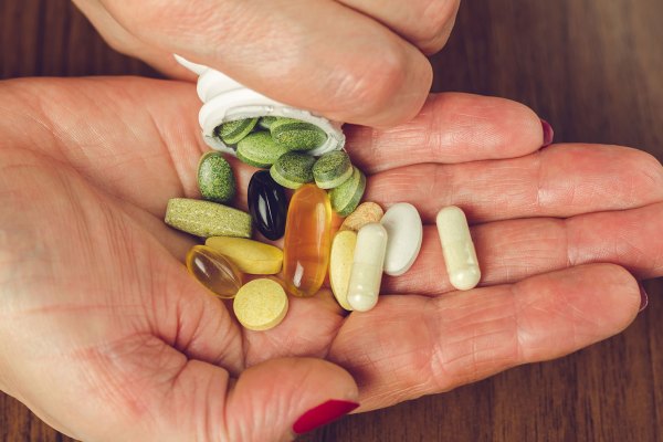 What You Need To Know About Vitamins For Fertility Too-Many-Large-Vitamins-For-Fertility